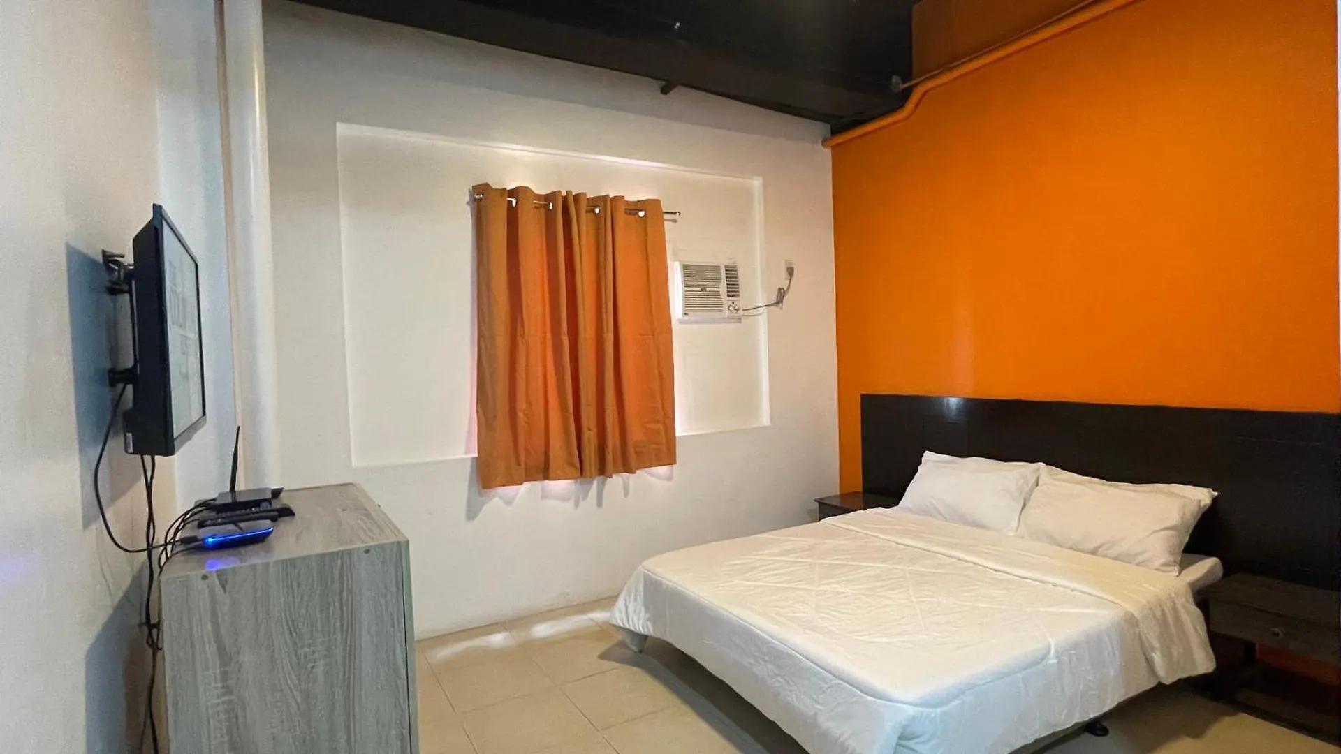 The Colonial Residences Angeles City 5*,  フィリピン